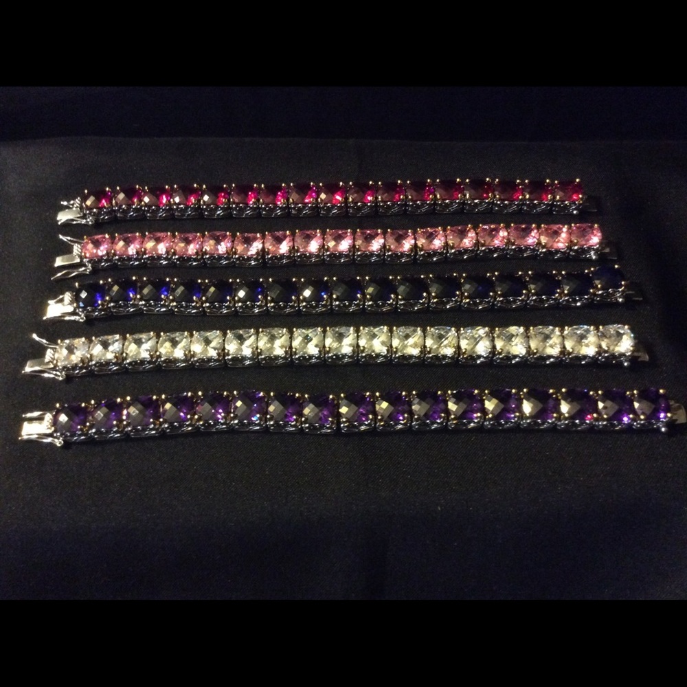 1 Left Pink